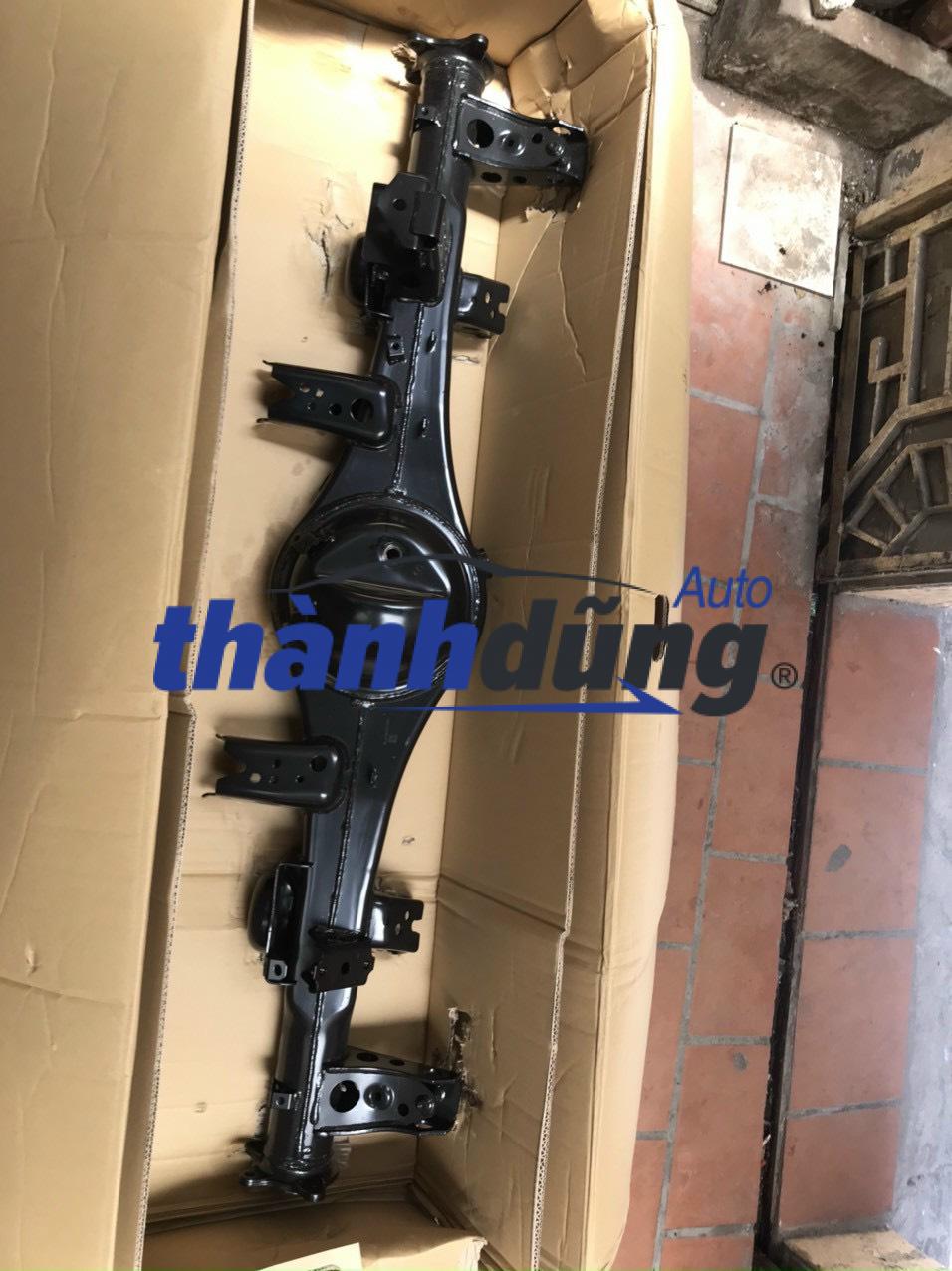 Vỏ cầu sau Lexus LX570 2015