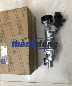 Bơm nước Mercedes GLC200