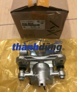 Cụm gông phanh Kia Cerato