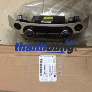 Bảng điều khiển máy lạnh Daewoo Gentra