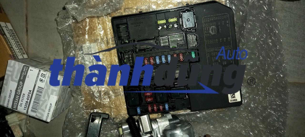 Hộp cầu chì Nissan Navara