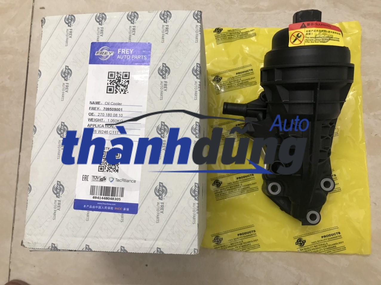 Két sinh hàn Mercedes GLA180