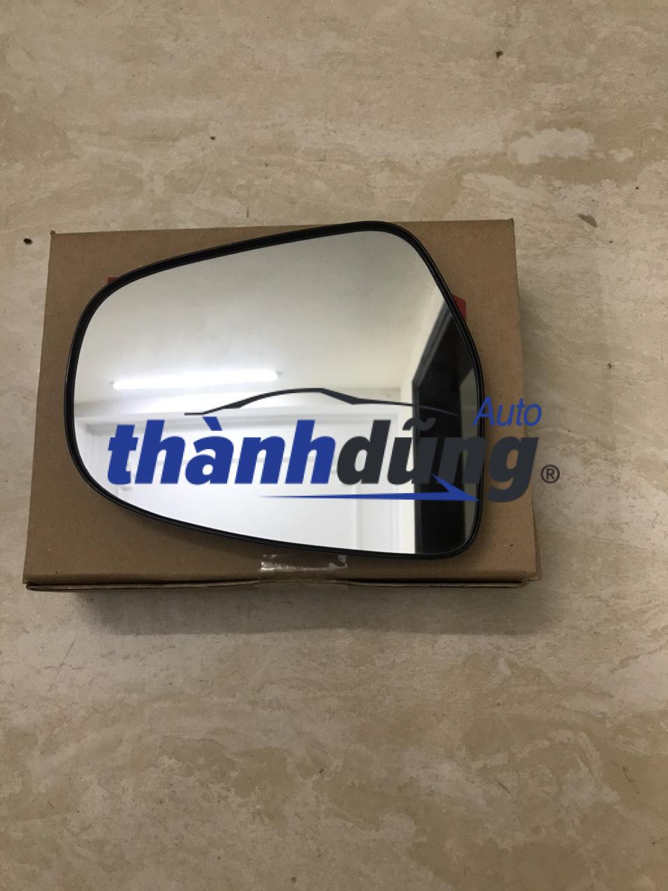 Mặt gương chiếu hậu Suzuki XL7