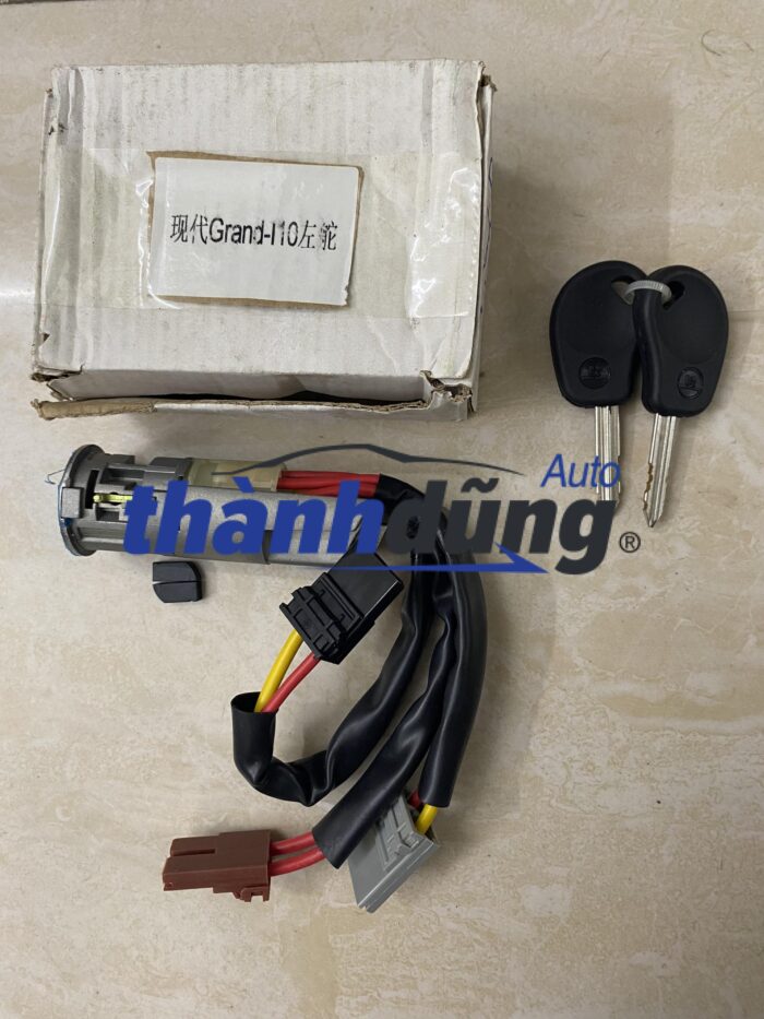 Ổ khóa điện Lifan 520