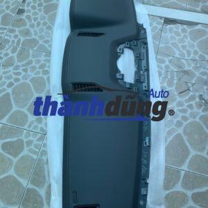 Mặt táp lô Ford Everest