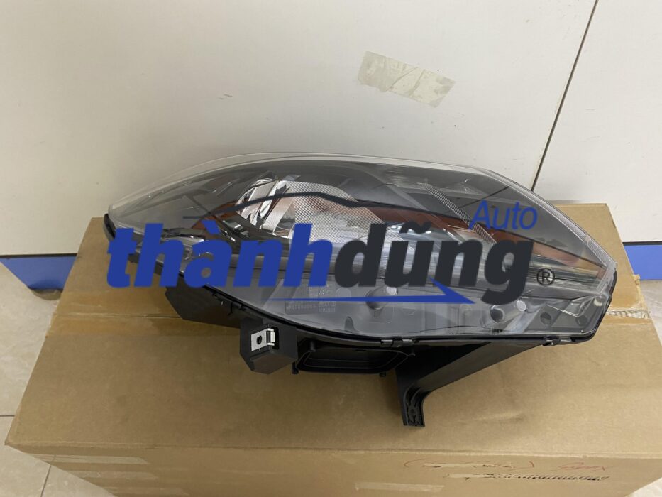 Đèn pha bên phụ chevrolet colorado