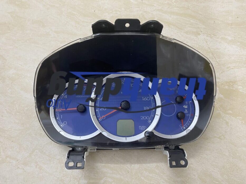 Đồng hồ táp lô mitsubish zinger