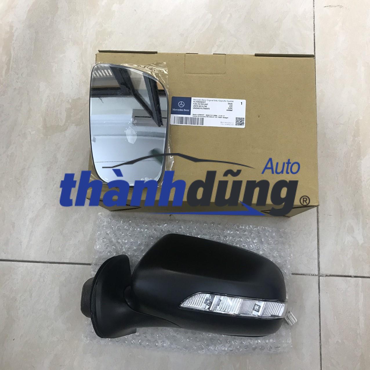 Kính chiếu hậu mercedes e280