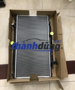 Két nước làm mát mazda 6