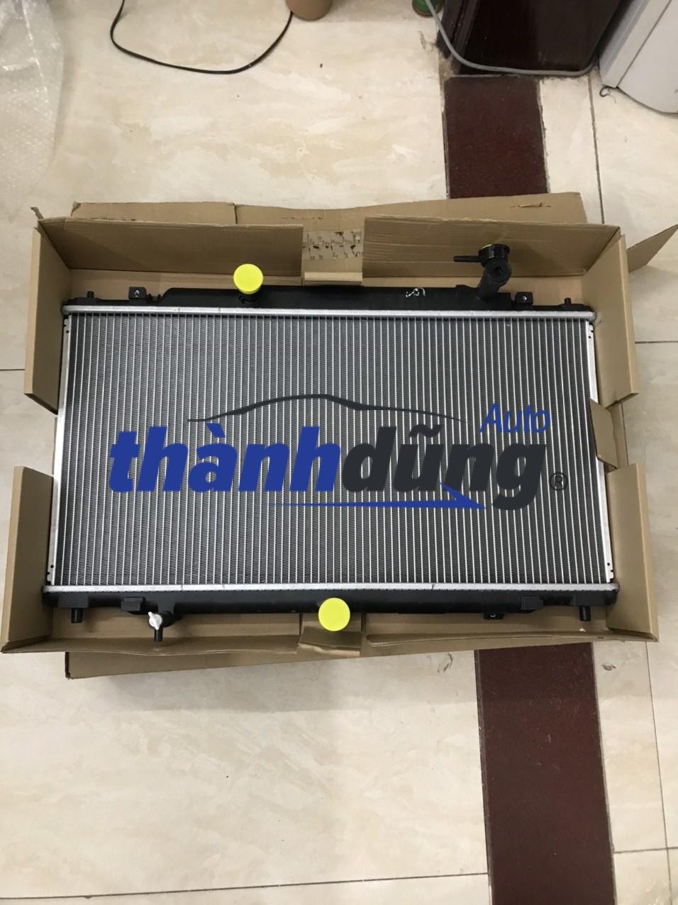 Két nước làm mát mazda 6