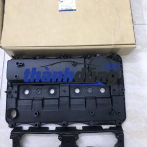 Nắp đậy mặt máy ford everest