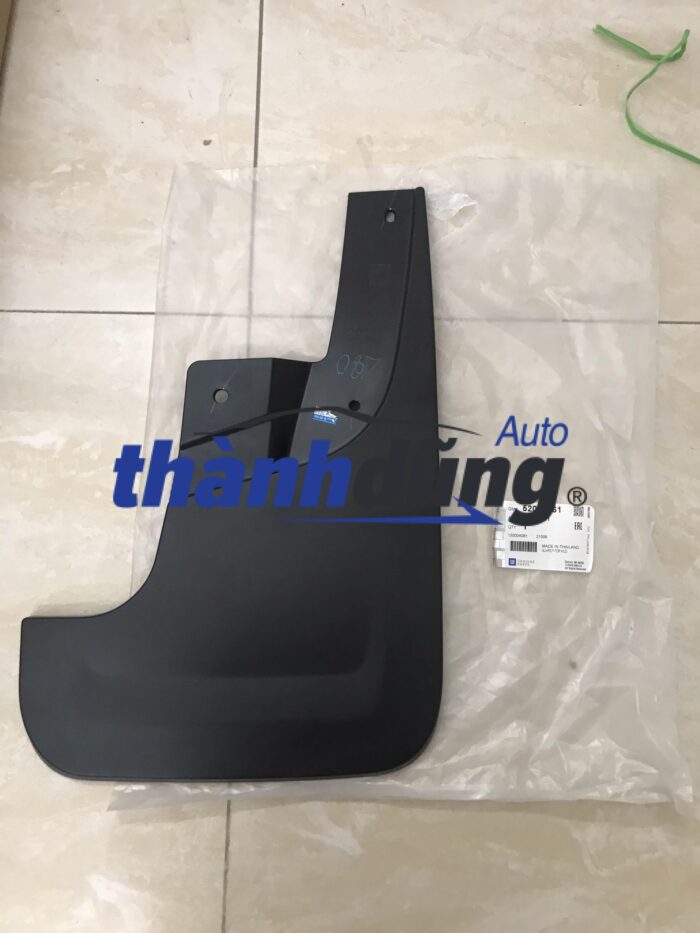 Chắn bùn bánh chevrolet trailblazer