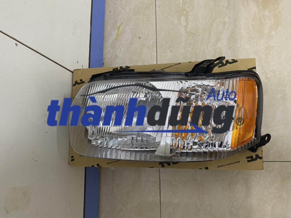 Đèn pha phải Ford Escape