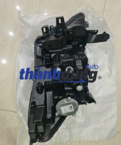 Đèn pha nissan navara