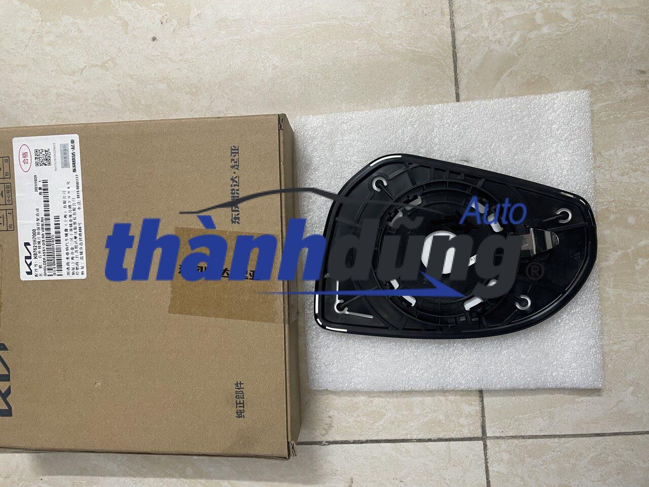 Mặt gương chiếu hậu kia soluto