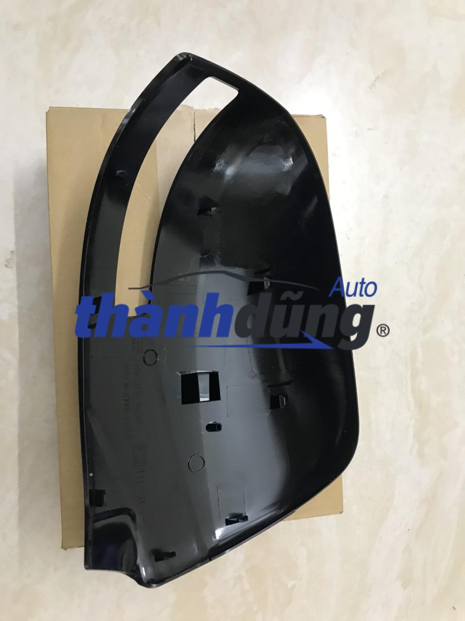 Ốp gương chiếu hậu mitsubishi outlander