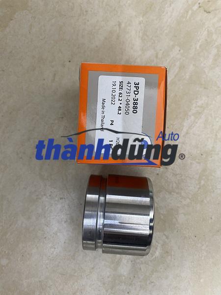 PÍT TÔNG THẮNG TRƯỚC TOYOTA INNOVA