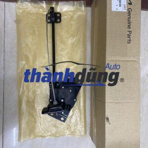 TREO LỐP DỰ PHÒNG KIA RONDO 2007-2010