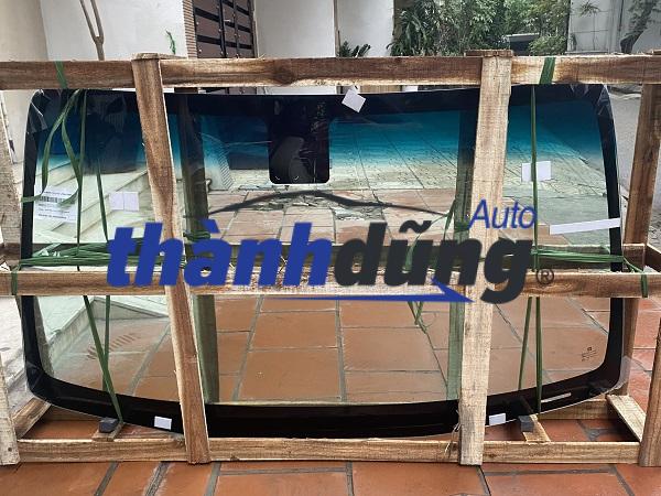 KÍNH CHẮN GIÓ TRƯỚC CHEVROLET TRAILBLAZER 2015-2019
