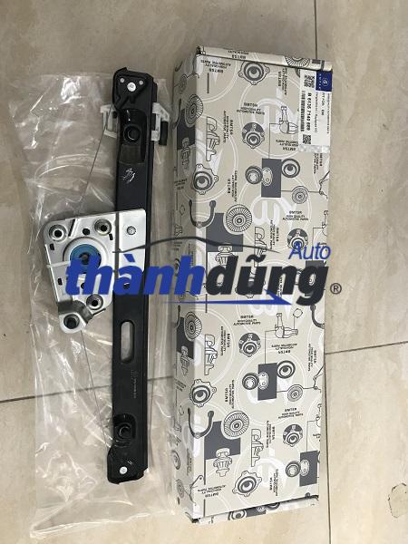 COMPA NÂNG KÍNH SAU TRÁI BMW 318I