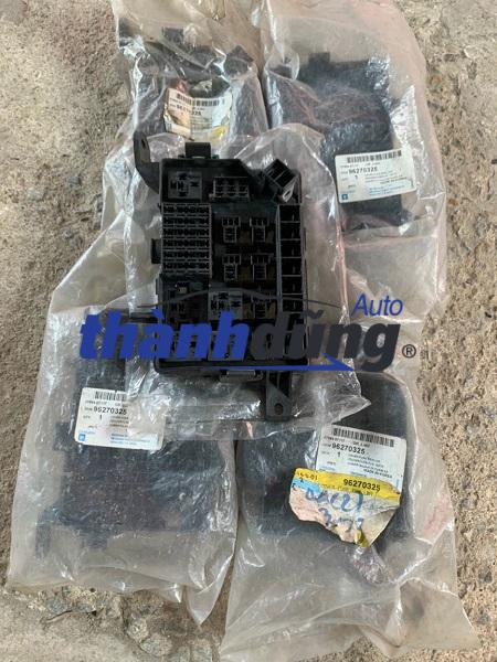 HỘP CẦU CHÌ DAEWOO LANOS 2005