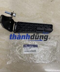 BÀN ĐẠP CHÂN GA HYUNDAI HD210