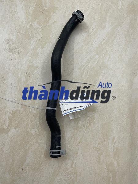 ỐNG NƯỚC TỪ BƠM ĐẾN BÌNH FORD TRANSIT