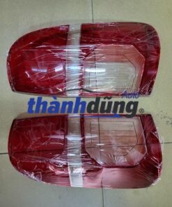 VỎ ĐÈN HẬU TOYOTA HILUX 2011-2013
