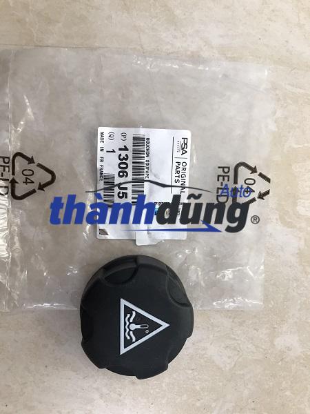 NẮP BÌNH NƯỚC PHỤ PEUGEOT 2008