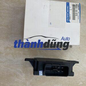 HỘP ĐIỂU KHIỂN ĐÈN MAZDA 3 2014-2018