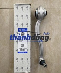 CÀNG I TRÊN TRÁI MERCEDES C200