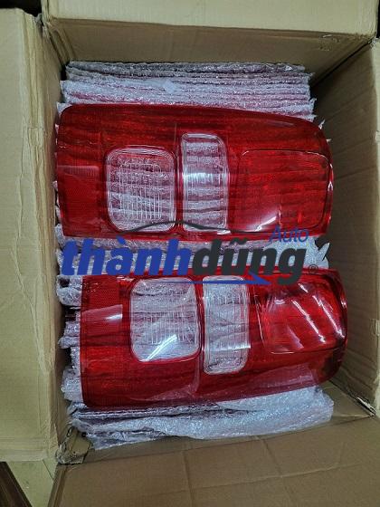 ỐP MẶT ĐÈN HẬU CHEVROLET COLORADO 2013-2017