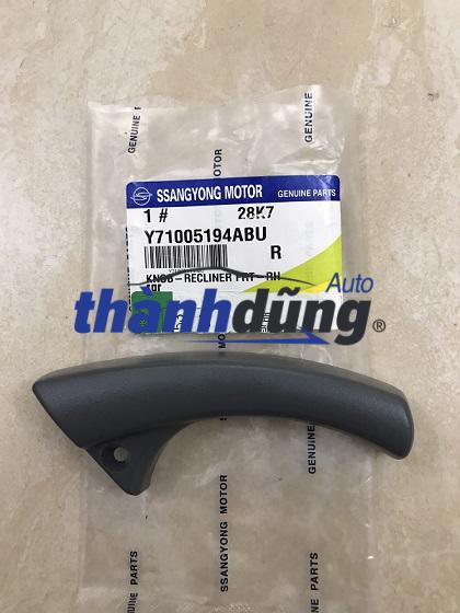 ỐP TAY ĐIỀU CHỈNH GHẾ SSANGYONG STAVIC