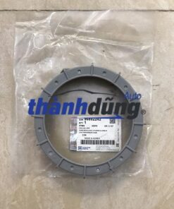 NẮP GIỮ CỤM BƠM XĂNG CHEVROLET SPARK 2015-2017