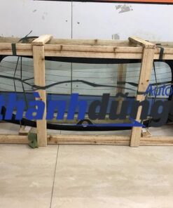 KÍNH CỐP SAU SUZUKI XL7 2018-2022