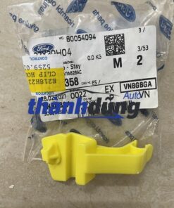 KẸP CHỐNG NẮP CAPO FORD FIESTA