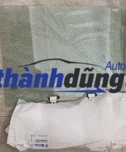 KÍNH CÁNH CỬA SAU PHẢI ISUZU DMAX