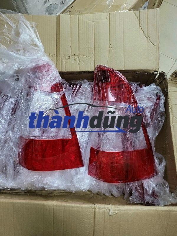 ỐP MẶT ĐÈN HẬU TOYOTA INNOVA