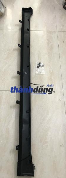 ỐP BA BU LÊ NISSAN LIVINA 2011