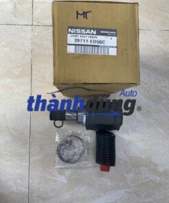 ĐẦU LÁP TRONG NISSAN SUNNY 2018