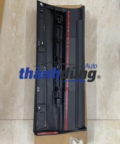 ỐP NHỰA CÁNH CỬA HONDA CRV 2018