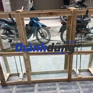KÍNH CHẮN GIÓ TRƯỚC VINFAST FADIL 2022