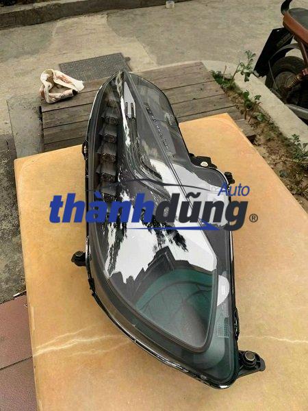 ĐÈN PHA FERRARI F12 BERLINETTA 2022