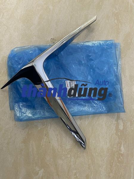 ỐP MẠ ĐÈN GẦM TOYOTA VELOZ 2022