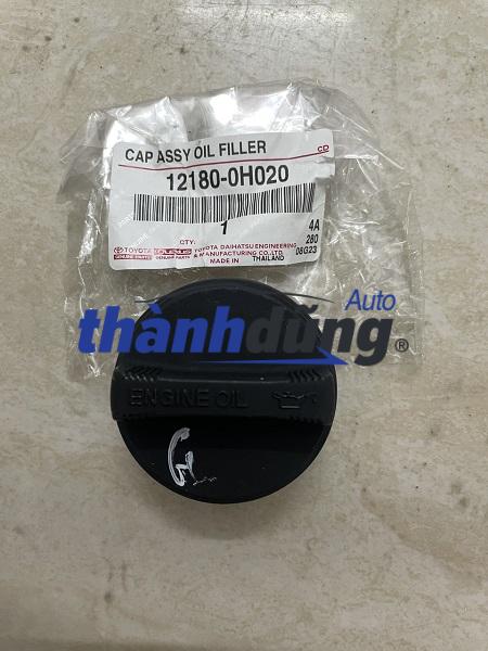 NẮP CHÂM NHỚT MẶT MÁY TOYOTA HILUX