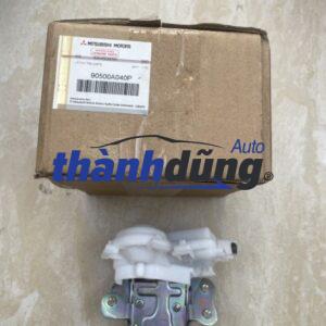 Ổ NGẬM CỐP HẬU MITSUBISHI XPANDER 2018