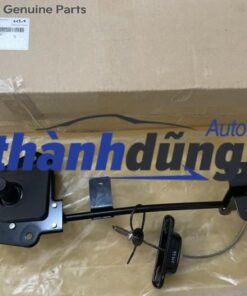 TREO LỐP DỰ PHÒNG KIA SEDONA 2015