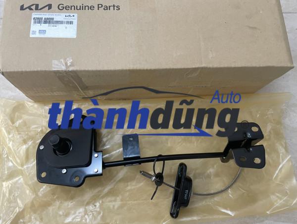 TREO LỐP DỰ PHÒNG KIA SEDONA 2015