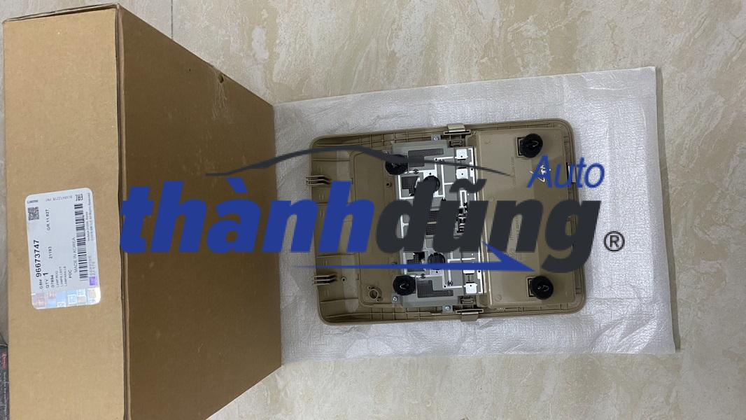 ĐÈN TRẦN CHEVROLET CAPTIVA 2008