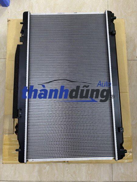 KÉT NƯỚC TOYOTA VENZA 2009